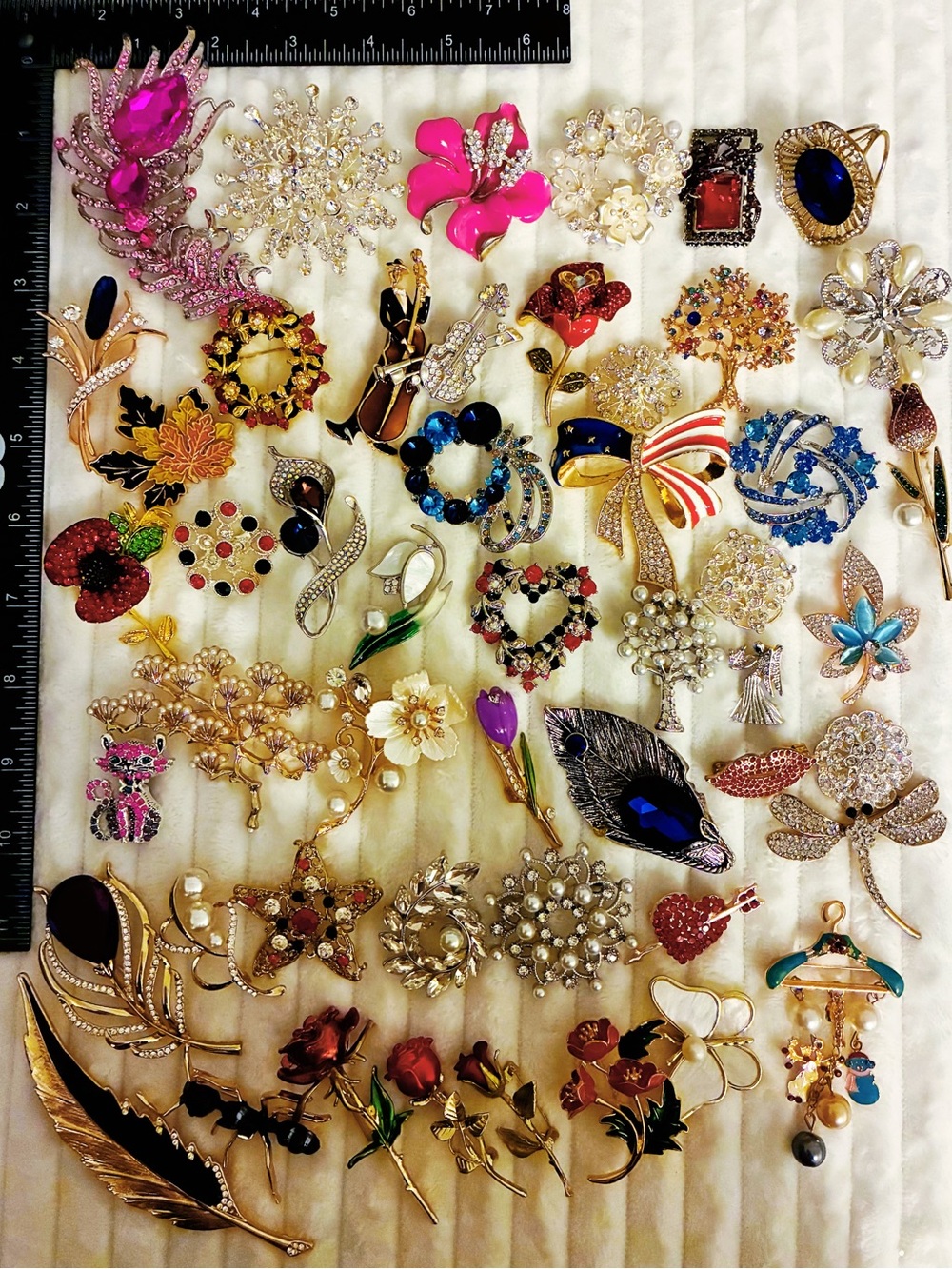 Lot 50 Rhinestone Enamel Brooch Pins Floral Animal Crystal Jewelry Collection